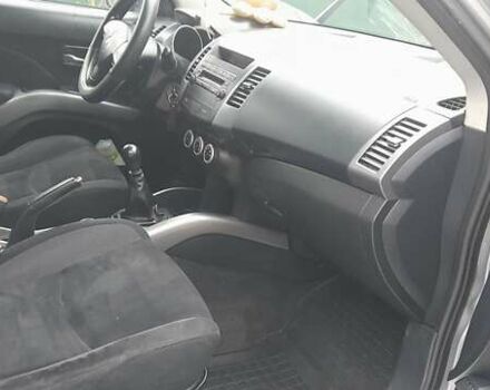 Сірий Міцубісі Аутлендер, об'ємом двигуна 1.97 л та пробігом 197 тис. км за 8999 $, фото 31 на Automoto.ua