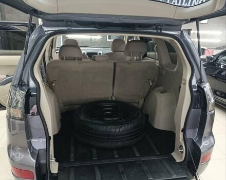 Сірий Міцубісі Аутлендер, об'ємом двигуна 2.36 л та пробігом 214 тис. км за 8500 $, фото 8 на Automoto.ua