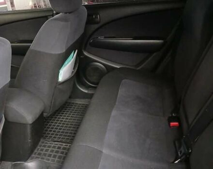 Сірий Міцубісі Аутлендер, об'ємом двигуна 2 л та пробігом 191 тис. км за 6500 $, фото 6 на Automoto.ua