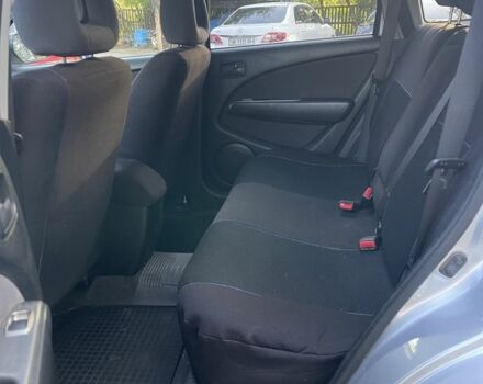 Серый Мицубиси Аутлендер, объемом двигателя 2 л и пробегом 190 тыс. км за 5300 $, фото 10 на Automoto.ua