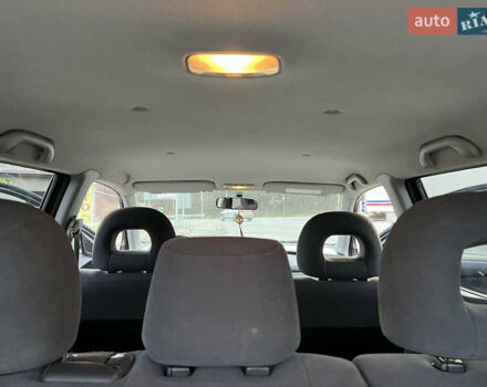 Сірий Міцубісі Аутлендер, об'ємом двигуна 2 л та пробігом 192 тис. км за 6400 $, фото 36 на Automoto.ua