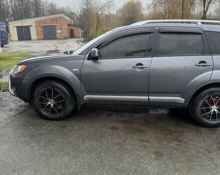 Серый Мицубиси Аутлендер, объемом двигателя 2 л и пробегом 260 тыс. км за 8400 $, фото 8 на Automoto.ua