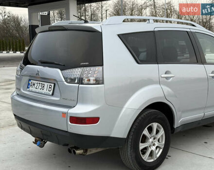 Серый Мицубиси Аутлендер, объемом двигателя 2 л и пробегом 299 тыс. км за 7750 $, фото 40 на Automoto.ua