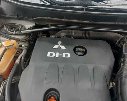 Сірий Міцубісі Аутлендер, об'ємом двигуна 1.97 л та пробігом 197 тис. км за 8999 $, фото 21 на Automoto.ua