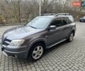 Сірий Міцубісі Аутлендер, об'ємом двигуна 2.38 л та пробігом 267 тис. км за 6300 $, фото 1 на Automoto.ua