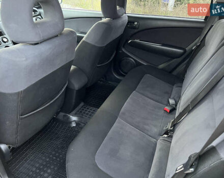 Серый Мицубиси Аутлендер, объемом двигателя 2 л и пробегом 196 тыс. км за 6450 $, фото 15 на Automoto.ua