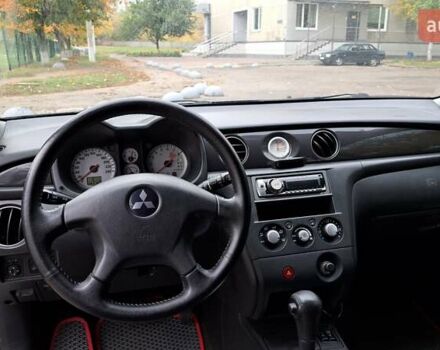 Міцубісі Аутлендер 2007 у Харкові на Automoto.ua Сірий Міцубісі Аутлендер, об'ємом двигуна 2.38 л та пробігом 283 тис. км за 6000 $, фото 7 на Automoto.ua
