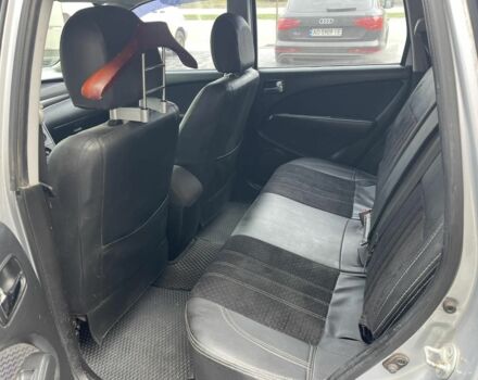 Серый Мицубиси Аутлендер, объемом двигателя 0 л и пробегом 280 тыс. км за 5800 $, фото 8 на Automoto.ua