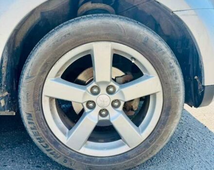 Серый Мицубиси Аутлендер, объемом двигателя 3 л и пробегом 188 тыс. км за 10000 $, фото 10 на Automoto.ua