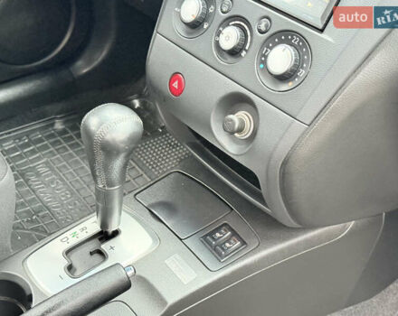 Серый Мицубиси Аутлендер, объемом двигателя 2.4 л и пробегом 240 тыс. км за 6900 $, фото 34 на Automoto.ua