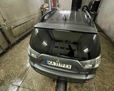 Серый Мицубиси Аутлендер, объемом двигателя 2.4 л и пробегом 190 тыс. км за 8000 $, фото 4 на Automoto.ua