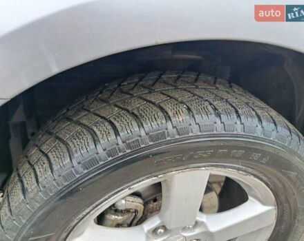 Серый Мицубиси Аутлендер, объемом двигателя 2 л и пробегом 332 тыс. км за 7650 $, фото 10 на Automoto.ua