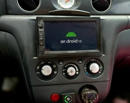 Серый Мицубиси Аутлендер, объемом двигателя 2.4 л и пробегом 243 тыс. км за 6200 $, фото 11 на Automoto.ua