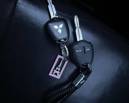 Серый Мицубиси Аутлендер, объемом двигателя 2.4 л и пробегом 236 тыс. км за 7600 $, фото 62 на Automoto.ua