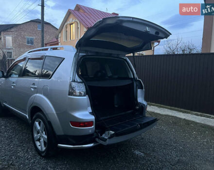 Серый Мицубиси Аутлендер, объемом двигателя 2.4 л и пробегом 236 тыс. км за 7600 $, фото 28 на Automoto.ua