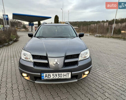 Сірий Міцубісі Аутлендер, об'ємом двигуна 2 л та пробігом 192 тис. км за 6400 $, фото 16 на Automoto.ua