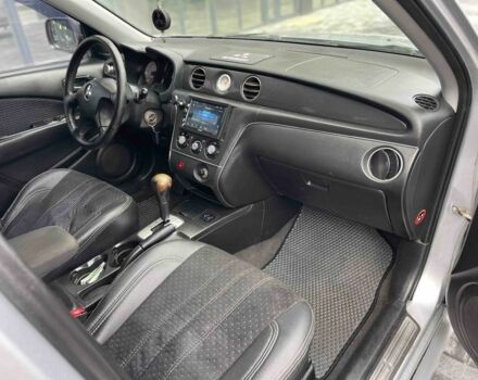 Серый Мицубиси Аутлендер, объемом двигателя 0 л и пробегом 280 тыс. км за 5800 $, фото 10 на Automoto.ua