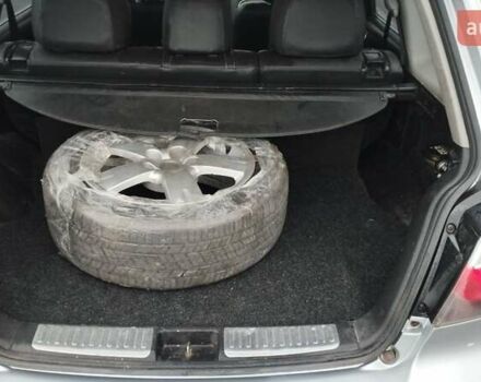 Серый Мицубиси Аутлендер, объемом двигателя 2.38 л и пробегом 204 тыс. км за 6100 $, фото 10 на Automoto.ua