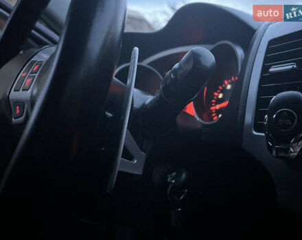 Серый Мицубиси Аутлендер, объемом двигателя 2.4 л и пробегом 236 тыс. км за 7600 $, фото 59 на Automoto.ua