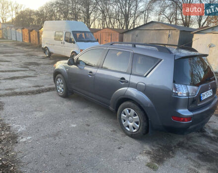 Серый Мицубиси Аутлендер, объемом двигателя 1.97 л и пробегом 257 тыс. км за 9000 $, фото 5 на Automoto.ua