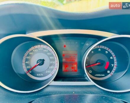 Серый Мицубиси Аутлендер, объемом двигателя 3 л и пробегом 188 тыс. км за 10000 $, фото 25 на Automoto.ua