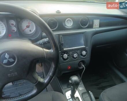 Міцубісі Аутлендер 2007 у Зенькове на Automoto.ua Сірий Міцубісі Аутлендер, об'ємом двигуна 2.4 л та пробігом 235 тис. км за 5900 $, фото 13 на Automoto.ua