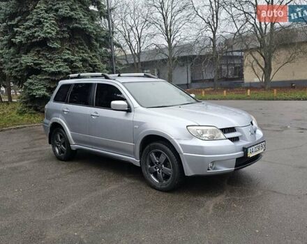 Сірий Міцубісі Аутлендер, об'ємом двигуна 2.38 л та пробігом 230 тис. км за 5700 $, фото 10 на Automoto.ua