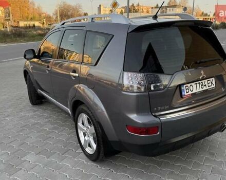 Серый Мицубиси Аутлендер, объемом двигателя 2.4 л и пробегом 174 тыс. км за 9599 $, фото 6 на Automoto.ua
