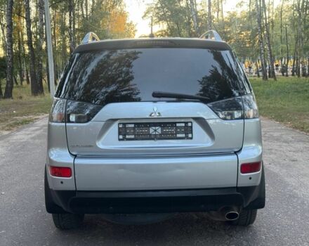 Сірий Міцубісі Аутлендер, об'ємом двигуна 0 л та пробігом 170 тис. км за 9450 $, фото 5 на Automoto.ua