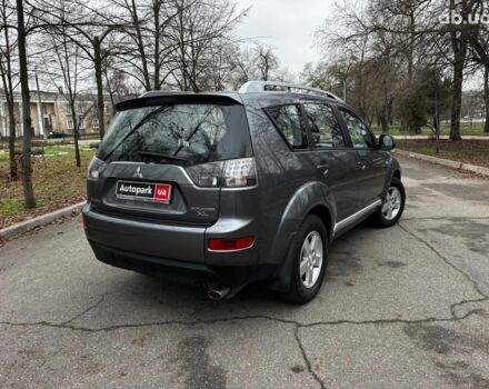 Серый Мицубиси Аутлендер, объемом двигателя 2.4 л и пробегом 237 тыс. км за 8490 $, фото 6 на Automoto.ua