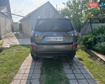 Сірий Міцубісі Аутлендер, об'ємом двигуна 2.18 л та пробігом 270 тис. км за 9800 $, фото 5 на Automoto.ua