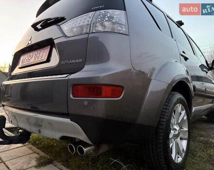 Сірий Міцубісі Аутлендер, об'ємом двигуна 2 л та пробігом 235 тис. км за 8950 $, фото 73 на Automoto.ua