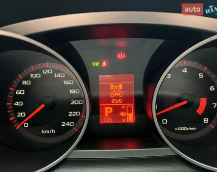 Сірий Міцубісі Аутлендер, об'ємом двигуна 3 л та пробігом 209 тис. км за 9800 $, фото 29 на Automoto.ua