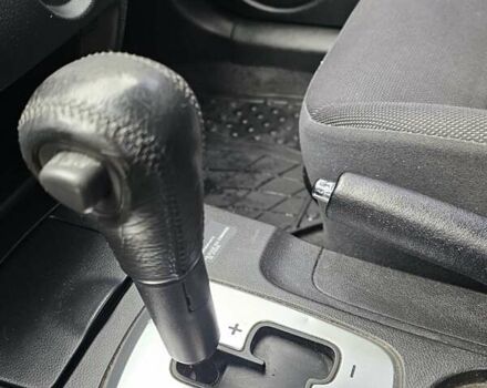 Міцубісі Аутлендер 2008 у Києві на Automoto.ua Сірий Міцубісі Аутлендер, об'ємом двигуна 2.38 л та пробігом 200 тис. км за 5900 $, фото 15 на Automoto.ua