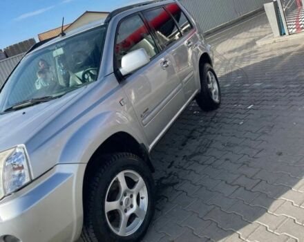 Серый Мицубиси Аутлендер, объемом двигателя 2 л и пробегом 340 тыс. км за 4288 $, фото 2 на Automoto.ua