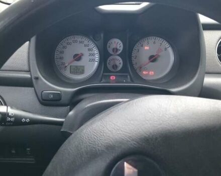 Серый Мицубиси Аутлендер, объемом двигателя 2 л и пробегом 458 тыс. км за 7350 $, фото 3 на Automoto.ua