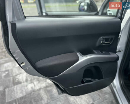 Серый Мицубиси Аутлендер, объемом двигателя 2.4 л и пробегом 61 тыс. км за 11300 $, фото 39 на Automoto.ua