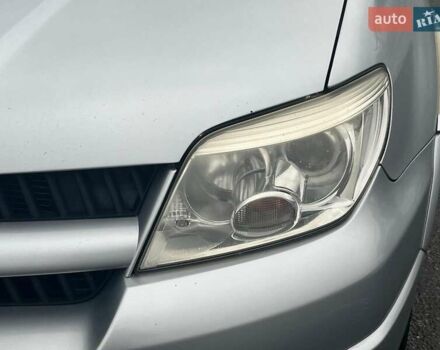 Серый Мицубиси Аутлендер, объемом двигателя 2.4 л и пробегом 324 тыс. км за 6890 $, фото 4 на Automoto.ua