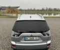 Серый Мицубиси Аутлендер, объемом двигателя 2.4 л и пробегом 285 тыс. км за 8500 $, фото 4 на Automoto.ua