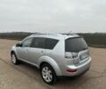 Серый Мицубиси Аутлендер, объемом двигателя 2 л и пробегом 200 тыс. км за 8300 $, фото 4 на Automoto.ua