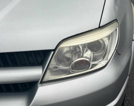 Сірий Міцубісі Аутлендер, об'ємом двигуна 2.4 л та пробігом 324 тис. км за 6890 $, фото 4 на Automoto.ua