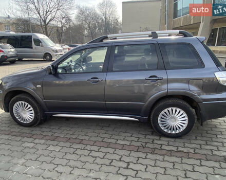 Мицубиси Аутлендер 2008 в Львове на Automoto.ua Серый Мицубиси Аутлендер, объемом двигателя 2 л и пробегом 194 тыс. км за 6700 $, фото 6 на Automoto.ua
