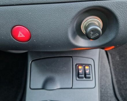 Міцубісі Аутлендер 2008 у Кременчуге на Automoto.ua Сірий Міцубісі Аутлендер, об'ємом двигуна 2 л та пробігом 157 тис. км за 8300 $, фото 12 на Automoto.ua