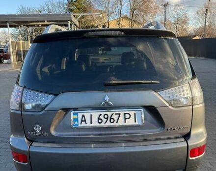 Серый Мицубиси Аутлендер, объемом двигателя 2.18 л и пробегом 287 тыс. км за 10200 $, фото 5 на Automoto.ua