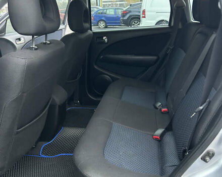 Серый Мицубиси Аутлендер, объемом двигателя 2.38 л и пробегом 81 тыс. км за 8700 $, фото 14 на Automoto.ua