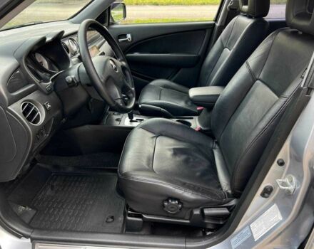 Серый Мицубиси Аутлендер, объемом двигателя 2.4 л и пробегом 170 тыс. км за 6900 $, фото 10 на Automoto.ua