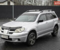 Сірий Міцубісі Аутлендер, об'ємом двигуна 2 л та пробігом 258 тис. км за 5650 $, фото 1 на Automoto.ua