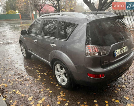 Сірий Міцубісі Аутлендер, об'ємом двигуна 3 л та пробігом 209 тис. км за 9800 $, фото 11 на Automoto.ua