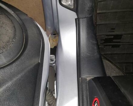 Серый Мицубиси Аутлендер, объемом двигателя 2.38 л и пробегом 323 тыс. км за 6800 $, фото 27 на Automoto.ua