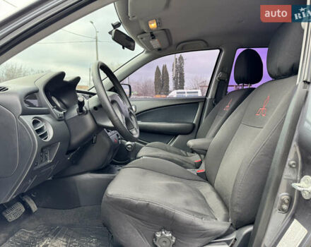 Серый Мицубиси Аутлендер, объемом двигателя 2.38 л и пробегом 254 тыс. км за 7300 $, фото 22 на Automoto.ua